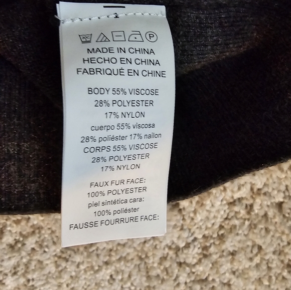 NWT Michael Kors Sweater. Size Large. Dark Grey with black Faux Fur - Picture 4 of 4